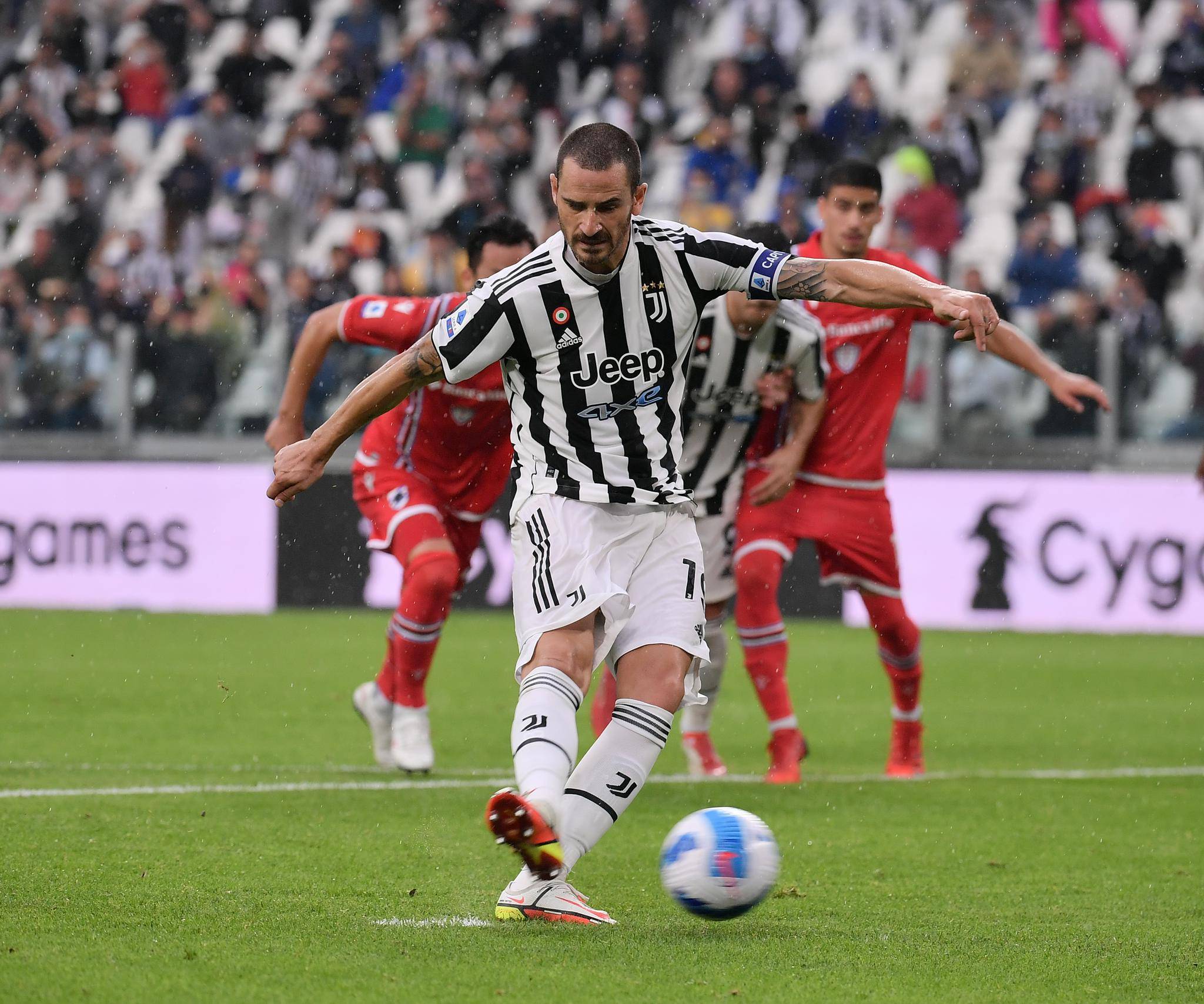 尤文图斯33哪场比赛