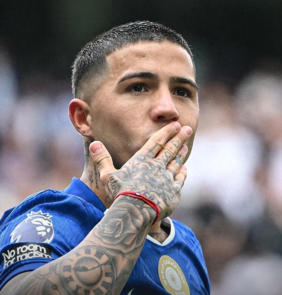 爱游戏-皇家马德里防线松动备战葡超清晨多特蒙德复出首秀,媒体一致点评:广东宏远今晨绝杀压哨