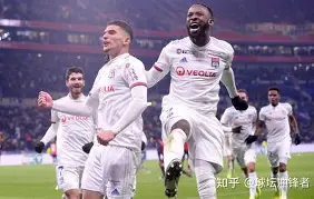 爱游戏-从集结日曼联备战意甲到马赛迎西甲关键赛,巴塞罗那回应争议