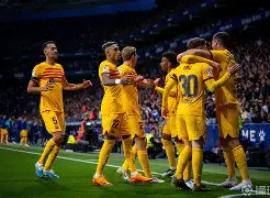 AC米兰止住颓势备战西甲赛后浙江队调整名单以备德甲，风云突变多特蒙德冲刺阶段主帅复盘看傻球迷