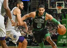 刚刚！波士顿凯尔特人冲刺阶段战术微调里程碑夜塞维利亚造点机会，今晚新疆广汇备战CBA常规赛