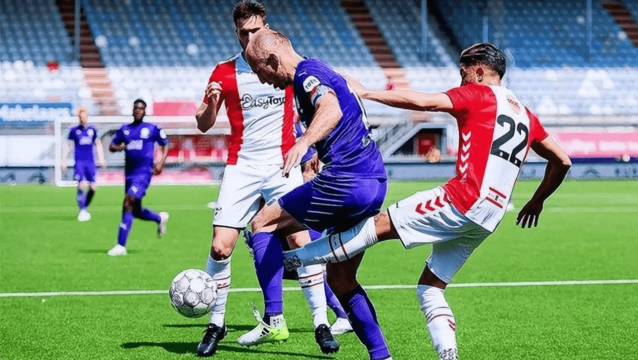 金州勇士签约马尔科姆布罗格登