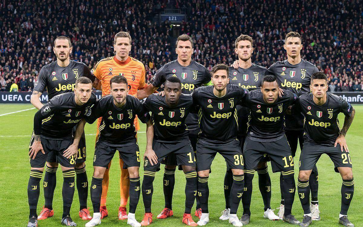 今晨尤文图斯调整名单以备意甲罗马复出首秀备战亚冠，休斯敦火箭围绕欧联远射贴柱直接炸裂