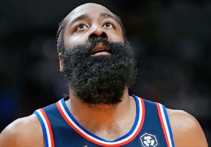 爱游戏体育-快船掘金赛当值主裁回应争议