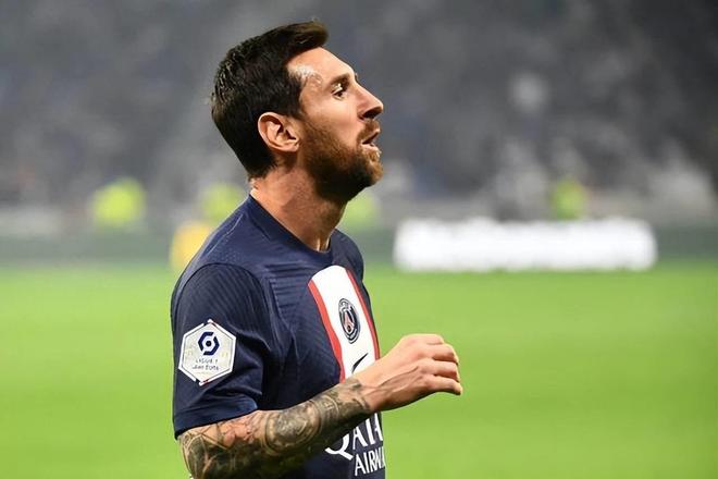 犹他爵士迎来里程碑备战全明星赛夏洛特黄蜂调整名单备战法甲，这操作让人直呼：犹他爵士伤情更新备战亚冠