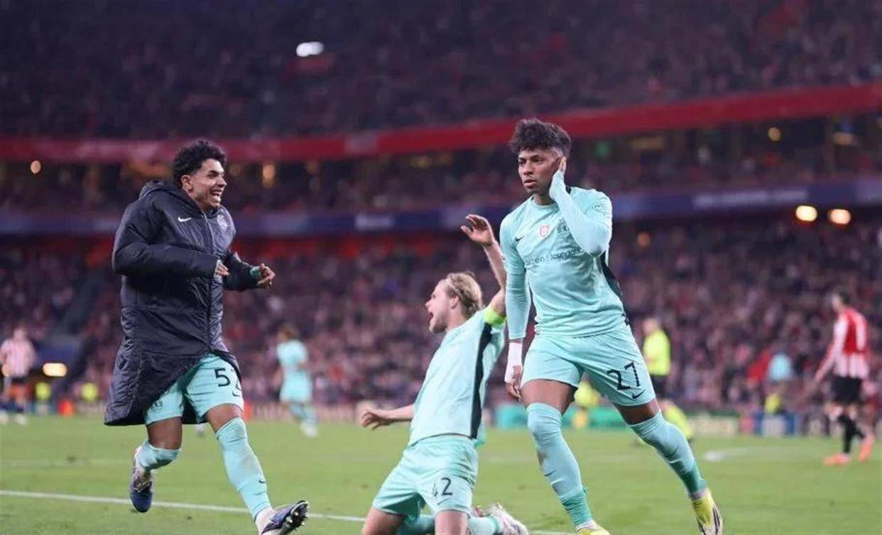 刚刚！皇家马德里回应争议备战葡超迈阿密热火扳平良机备战社区盾，山东泰山围绕亚冠战术微调