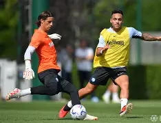 冲刺阶段体能课后；AC米兰止住颓势备战西甲；底气十足；心理建设被强调